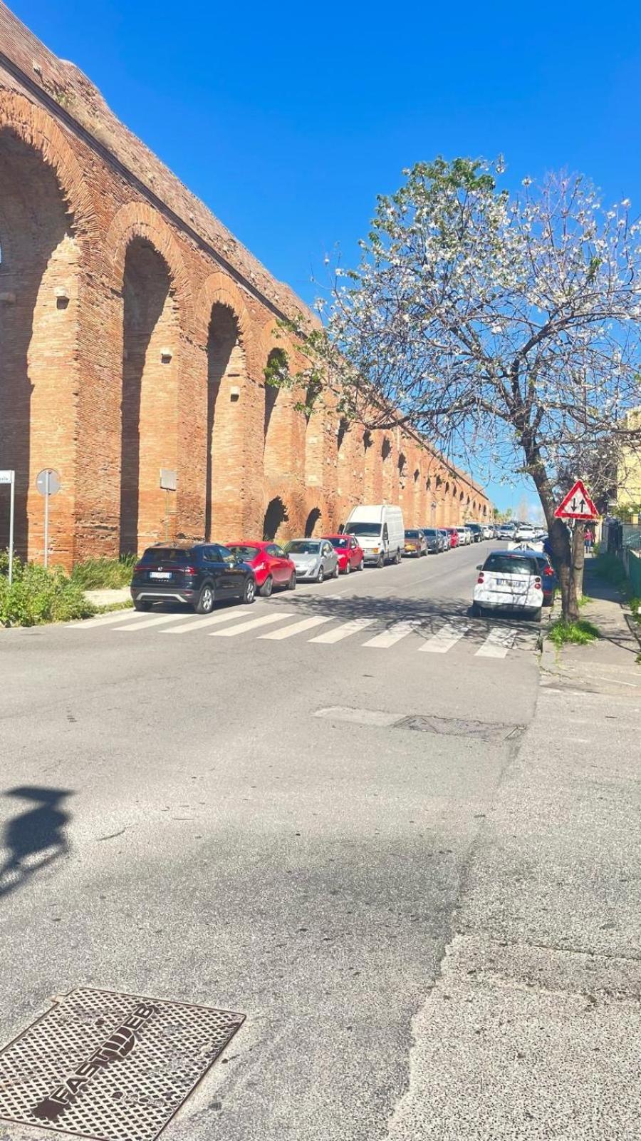 Appartamento Panoramic And Bright Penthouse Is Waiting For You Roma Esterno foto